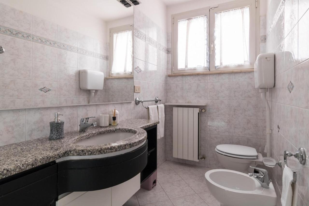 Villa Francesco Appartamento La Ruota Desenzano del Garda Exterior foto